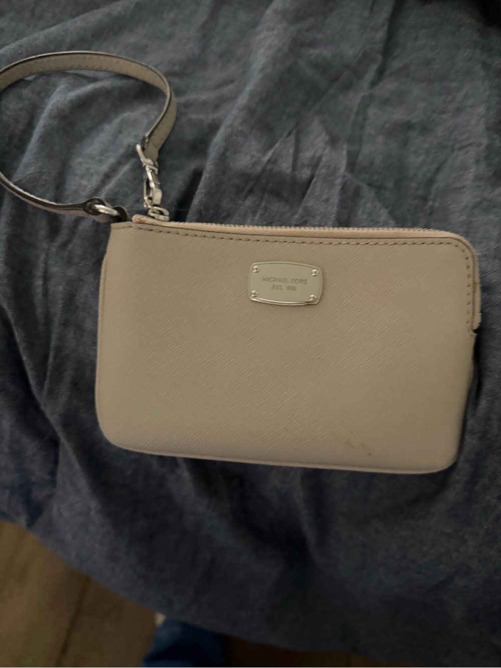 Michael Kors Beige Leather Wristlet Clutch